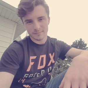 Meet your Posher, Christopher